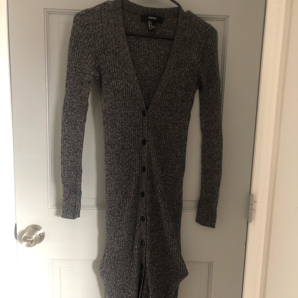 DONATED: F21 | Long Line Cardigan